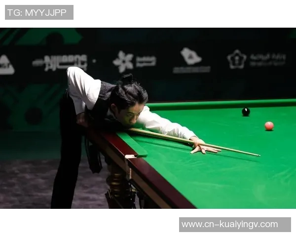 丁俊晖与史蒂文斯对决精彩回顾及比赛分析